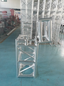 Heavy-Duty Light Frame 400*600 <span class=keywords><strong>Triangular</strong></span> Liga Truss com telhado plano Interface Nova Geração Display <span class=keywords><strong>System</strong></span>