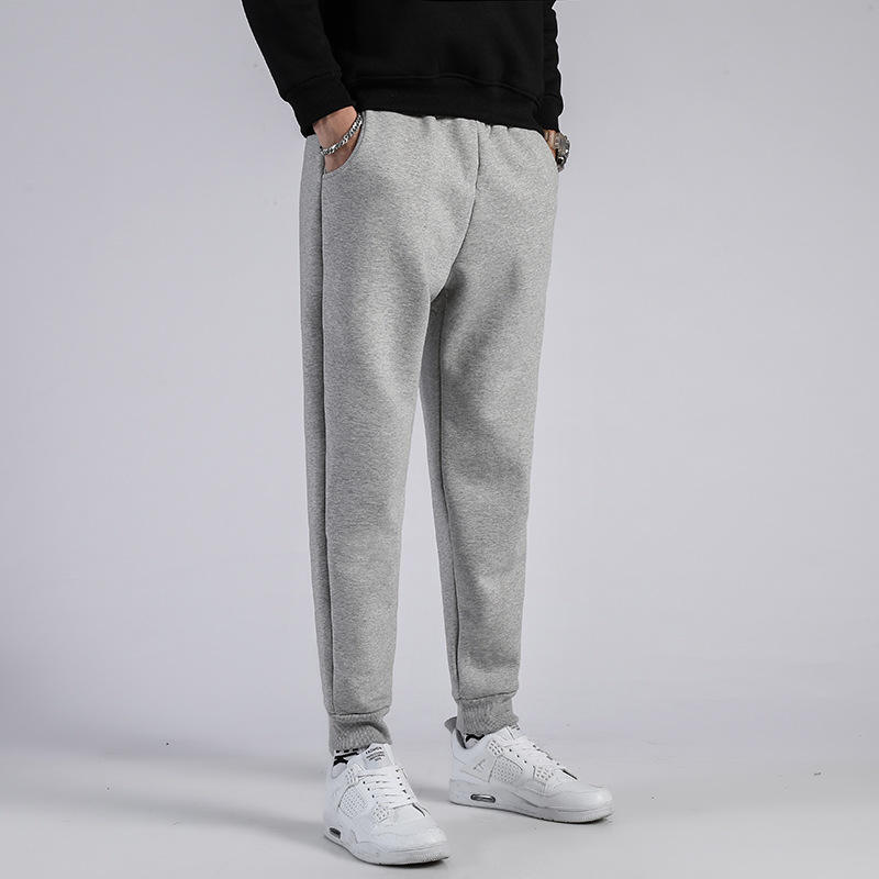 กางเกงเลกกิ้งสีเทาอ่อน