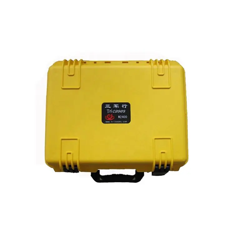 Tricases Manufactory Supply M2400 valigia in plastica dura