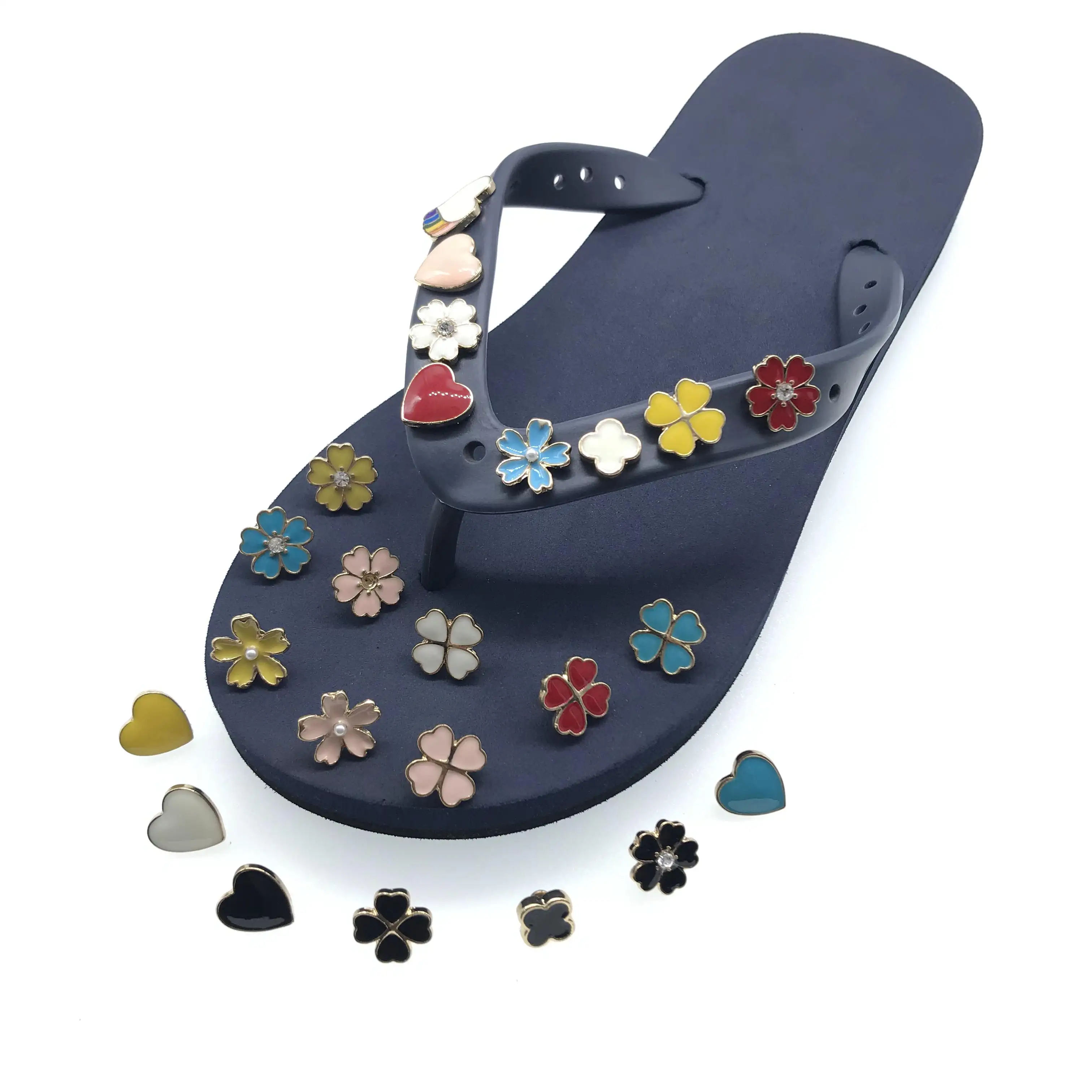 2023 stile popolare fiori a cinque petali infradito charms trifoglio decorazione scarpa rimovibile