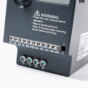 Mini 0.75kw 1.5kw VFD Inversor Precio bajo Monofásico 220V Entrada con controladores de frecuencia variable de comunicación RS485 - Product Image 6
