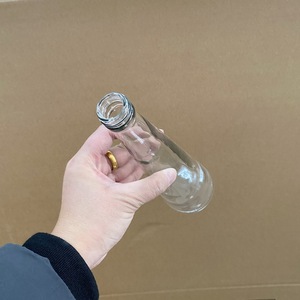 Nhà máy cung cấp hình nón cao Mỏng 400ml rượu vang chai thủy tinh với vít đầu - Product Image 6