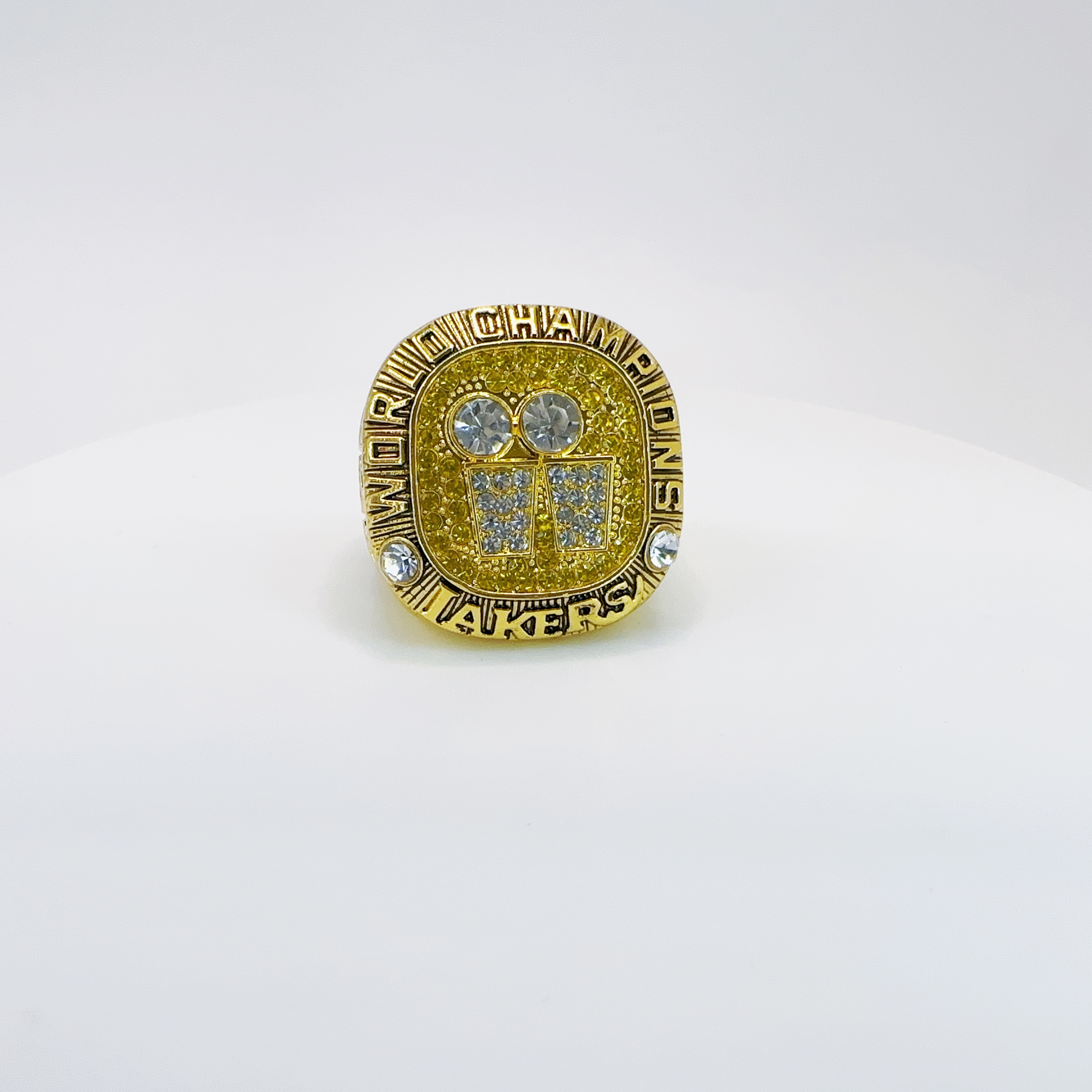 Bague de championnat des Lakers de 2001