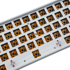 Teclado mecánico personalizado de 61 teclas, Kit DIY 60% inalámbrico para juegos RGB Bluetooth/2,4g/Tipo-C, Teclado mecánico para juegos Barebone - Product Image 3