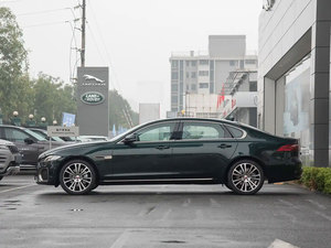 2023 Jaguar XFL 5 koltuklu konfigürasyon araba ile tasarlanmış ileri teknoloji ve üstün konfor içeren lüks bir araç. - Product Image 2