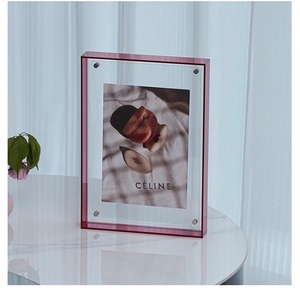 Kunden spezifischer Kristall-Acryl-<span class=keywords><strong>Block</strong></span> rahmen Klare magnetische Foto rahmen Doppelseitige Acryl-Bilderrahmen