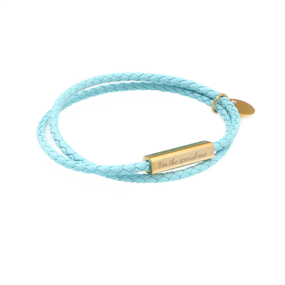 Hebilla de oro azul cielo