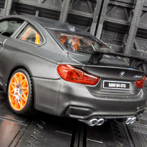 BWM M4 GTS pres döküm Model araba için 1:24 ölçekli hareketli tekerlekler Model koleksiyonu süs süslemeleri koleksiyonu için dayanıklı Metal oyuncak - Product Image 2