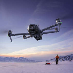 D ji Mavic 4 Pro Fly More Combo ( Rc 2) 可折叠设计，配有全球定位系统3电池和D ji无人机的41千米范围 - Product Image 6