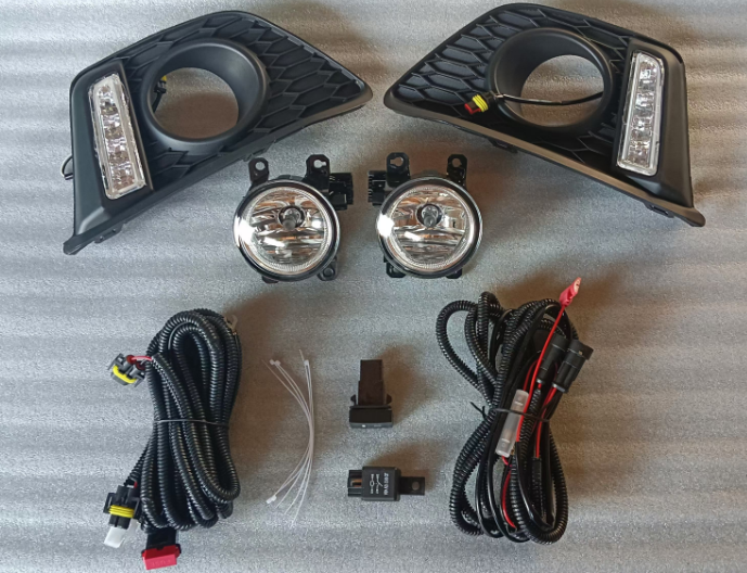 KIT DE FEUX ANTIBROUILLARD À LED (feux + cache + câblage + interrupteur)