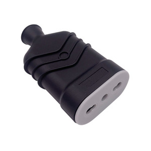 Enchufe eléctrico de tipo italiano, multifunción - Product Image 1