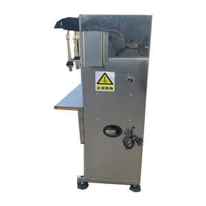 Imbottigliatrice per bevande analcoliche,