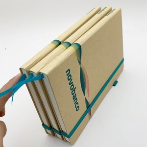 Cuaderno de notas A5 A6 con logotipo personalizado, cuaderno de diario de tapa dura de lino y papel impreso personalizado con correa elástica y lazo para bolígrafo - Product Image 5
