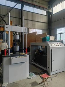 Máquina de prueba de fatiga estática dinámica servo hidráulica automática del ordenador 30KN 50KN 100KN - Product Image 2
