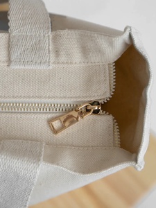 Qetesh热卖优质宽敞手提包帆布轻质结实功能女式手提包 - Product Image 5
