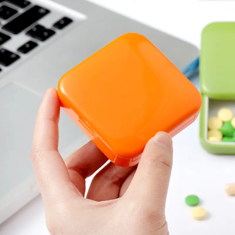 Benutzer definiertes Logo zum Mitnehmen Wöchentlich 7 Tage 28 Timer Plastic Pill Box Organizer