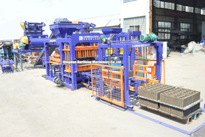 QT6-15 <strong>Building</strong> <strong>Block</strong> <strong>Making</strong> <strong>Machine</strong> Interlocking Hollow Brick Production <strong>Line</strong> CE Approved for Paving Construction Industry Use - Product Image 2