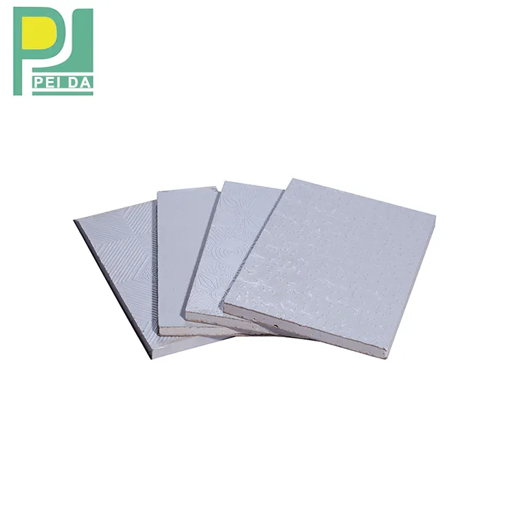 La mejor calidad de yeso PVC falsas de yeso de azulejos de techo 60*60cm