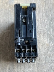 Nuovo e originale Plc BC93010 contattore 24V bobina 21A 600V PLC Controller di programmazione - Product Image 6