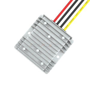 Convertidor de CC a CC IP67 a prueba de agua 22V-36V Rango de entrada 24V a 19V Salida 8A 10A 15A 285W Módulo Buck de potencia de paso - Product Image 1
