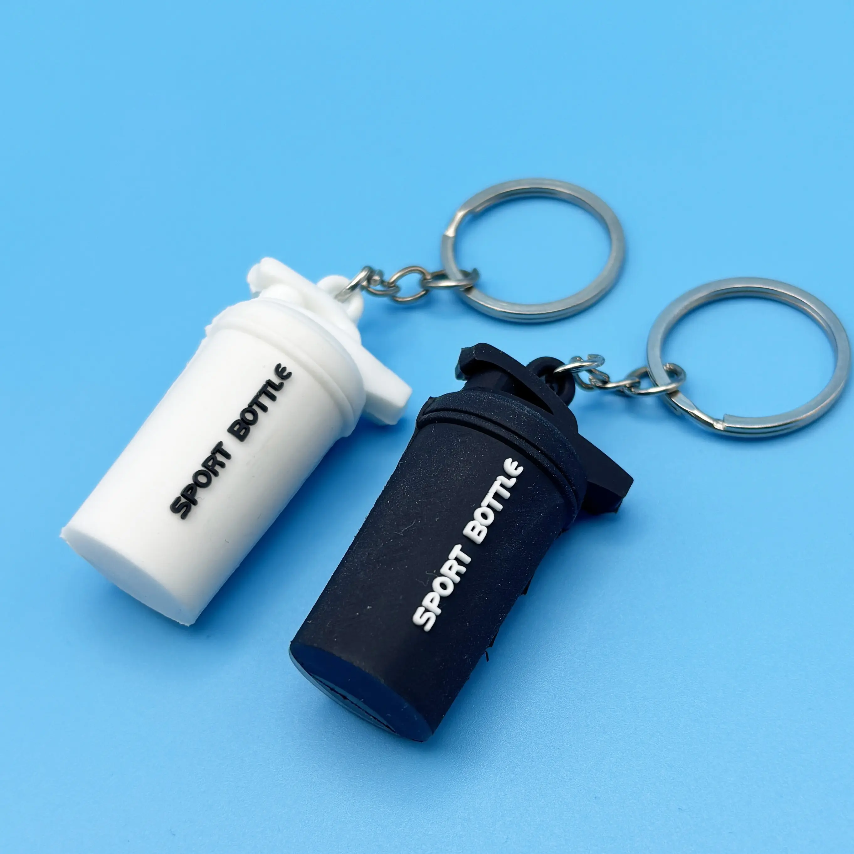 Phòng tập thể dục vòng chìa khóa thể thao thể dục 3D mini chai hình dạng Keychain cho phòng tập thể dục tùy chỉnh khuyến mại Keyring chains