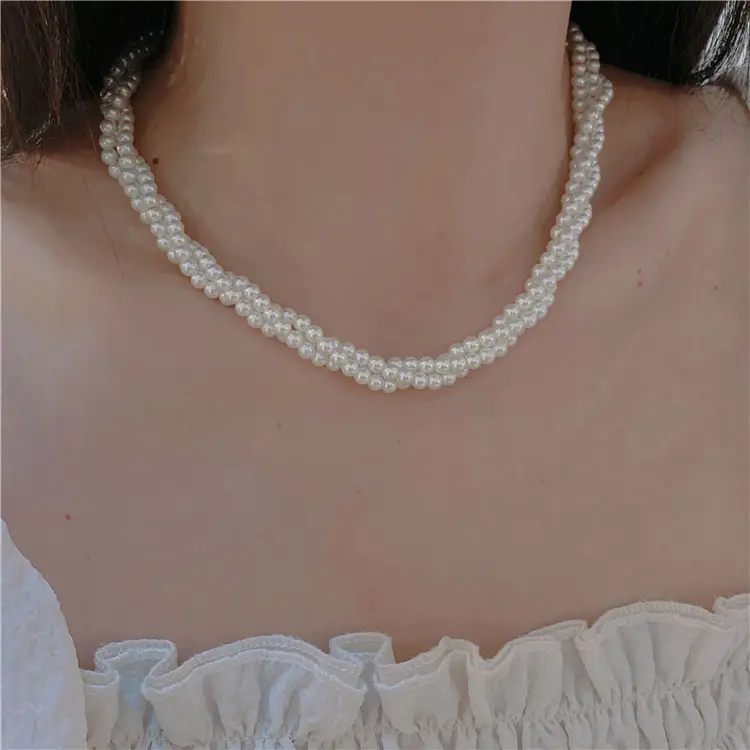 Collana con ciondolo girocollo di perle barocche collana lunga di lusso con perle e pietre con collegamento in oro placcato