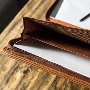 Máy Tính Tùy Chỉnh OEM Danh Mục Đầu Tư Kinh Doanh Phong Cách Đơn Giản Handmade PU Leather Zipper A4 - Product Image 3