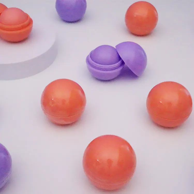 Soin des lèvres bio végan avec logo personnalisé baume à lèvres hydratant marque privée crème pour les lèvres exfoliante boule ronde violette baume à lèvres