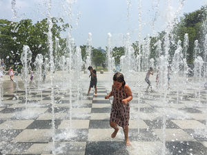 The Latest <strong>Variable</strong> Speed Programmable Large Outdoor Floating Musical Dancing <strong>Program</strong> Fountain With Pump and Nozzle - Product Image 6