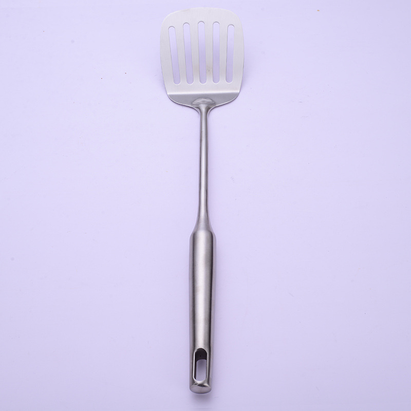 Spatule à frire en argent