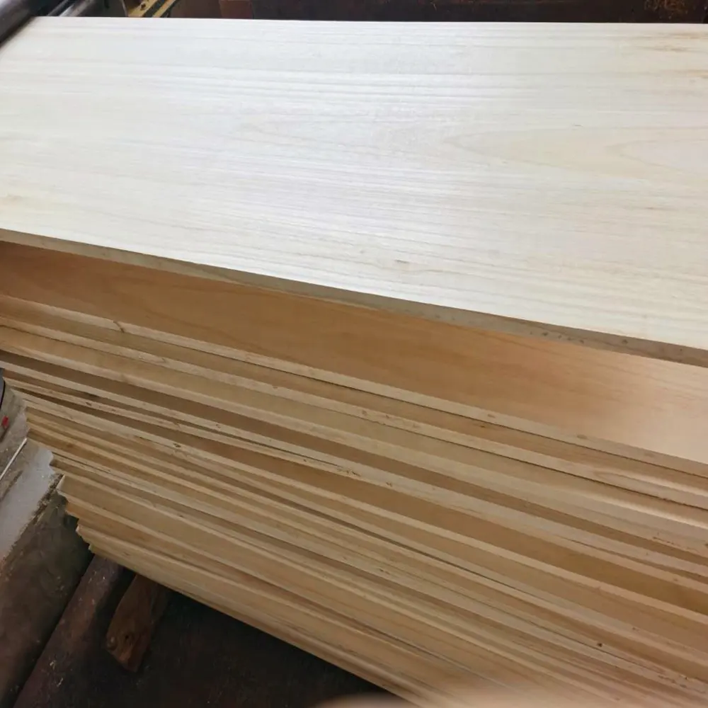 Wood Paulownia Wood Price M3 Best Price Solid MAX OEM Board Color Material Natural Origin Certificate Shandong Grade Product