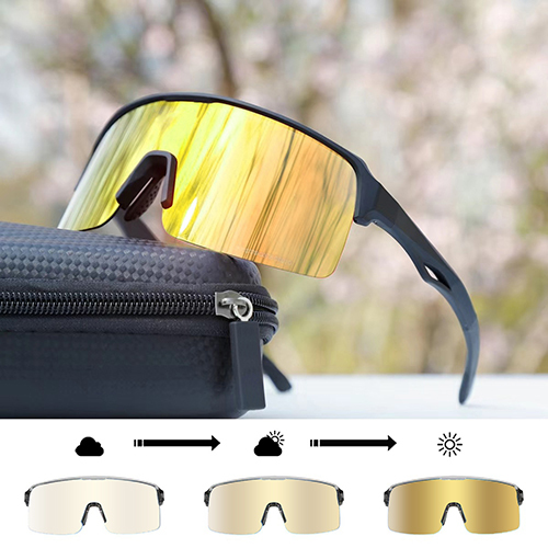 Montura blanca, lentes doradas