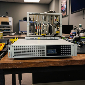 可変周波数出力240V入力スイッチング電源3000W単相AC電源24VDC - Product Image 1