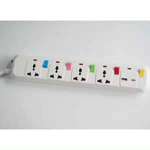 工厂4路多扩展插座单个开关多插头过载电涌保护器，带USB + C型
