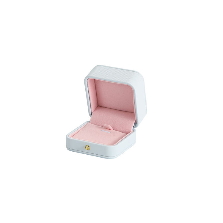 Pendant box