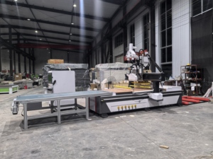 LU DIAO 1325 ATC-Schneide maschine Automatisches Be-und Entladen der ATC-CNC-Fräsmaschine mit Sägeblatt - Product Image 4