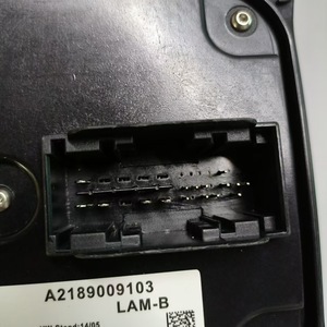 W218W204ไฟหน้า LED โมดูลควบคุมอิเล็กทรอนิกส์บอร์ดคอมพิวเตอร์ A2189009103ไดร์เวอร์บอร์ดเหมาะสำหรับ BE-NZ - Product Image 4