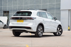 2025สำหรับ VW สำหรับ Tiguan L SUV FWD ไฮบริดเกียร์อัตโนมัติเทอร์โบเบาะหนังแท้ยุโรป VI ยาง R19ไซส์ใหม่