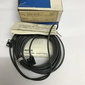 E2e-x8md1-z Omr 100% Brand proximity Switch Sensor Kapazitive gerade Drei-Stream-Automatisierung steile