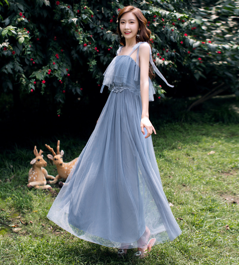สีน้ำเงิน-เทา E กับไหล่ข้างหนึ่ง