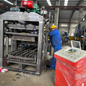 Fabrika verilen otomatik içi boş beton tuğla yapma makineleri yüksek kalite blok yapma makinesi blok boyutu seçenekleri mevcut - Product Image 5