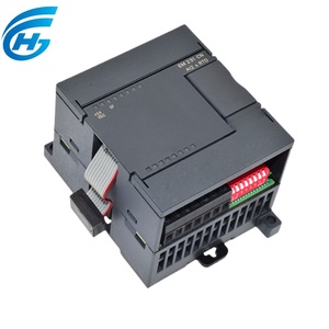 PLCコントローラ倉庫新しいオリジナルの6ES7223-1HF22-0XA8 PLC入出力モジュール - Product Image 1