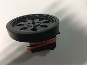 25T Servo rad mit Unisex-Gummireifen-Funksystem und Gyro für intelligente Roboter-Auto-Ausbildung DIY-Kit und Wettbewerb