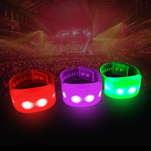 Stampa personalizzata concerto LED lampeggiante DMX controllo programmabile telecomando LED bracciale - Product Image 2