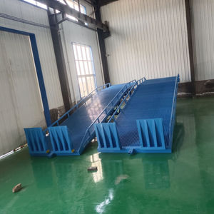 Fabricante de rampa hidráulica antideslizante para camiones | Proveedor de sistemas de carga industrial