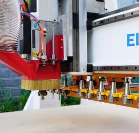 2024 Linear 1325 ATC Nesting CNC Machine with Working <strong>Platform</strong> Automatic <strong>Loading</strong> and <strong>Unloading</strong> - Product Image 3
