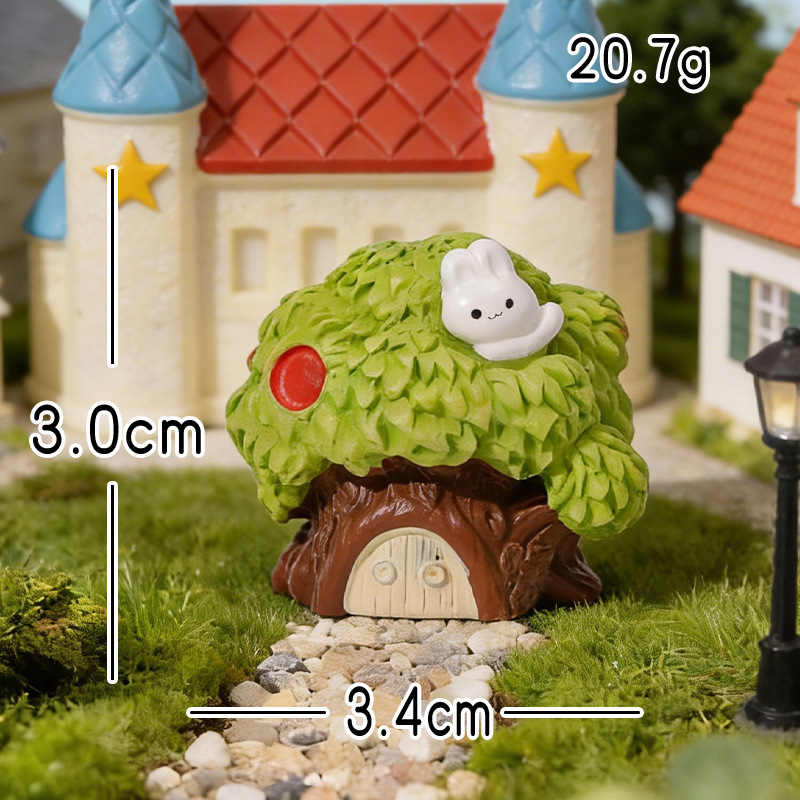 Little treehouse