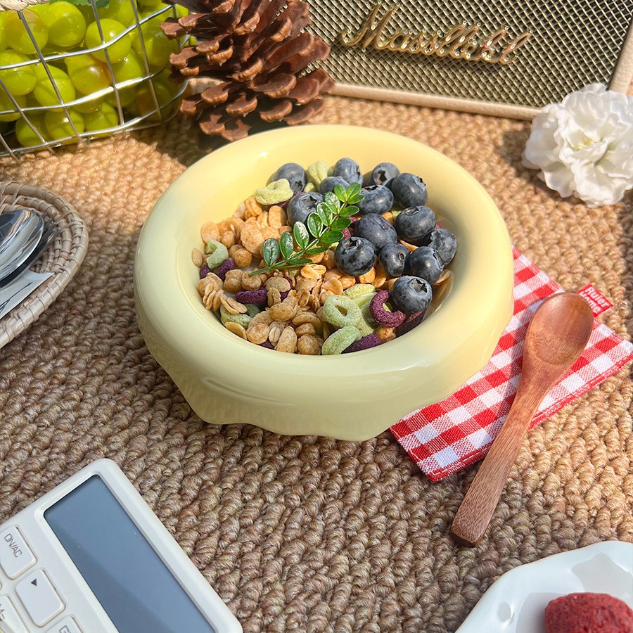Snow cheese salad bowl (cream cheese)
