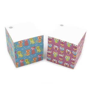 400 hojas de color estándar europeo Memo/Bloque de papel/anuncio de impresión completa nota pegajosa en caja de plástico - Product Image 1