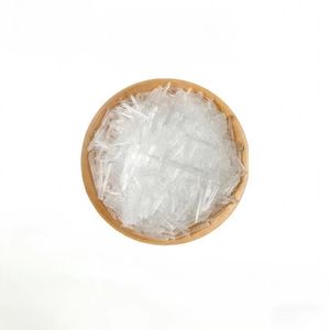 Bán buôn số lượng lớn cấp thực phẩm tinh dầu bạc hà Borneol 100% tự nhiên tinh dầu bạc hà tinh thể chất lượng cao - Product Image 1